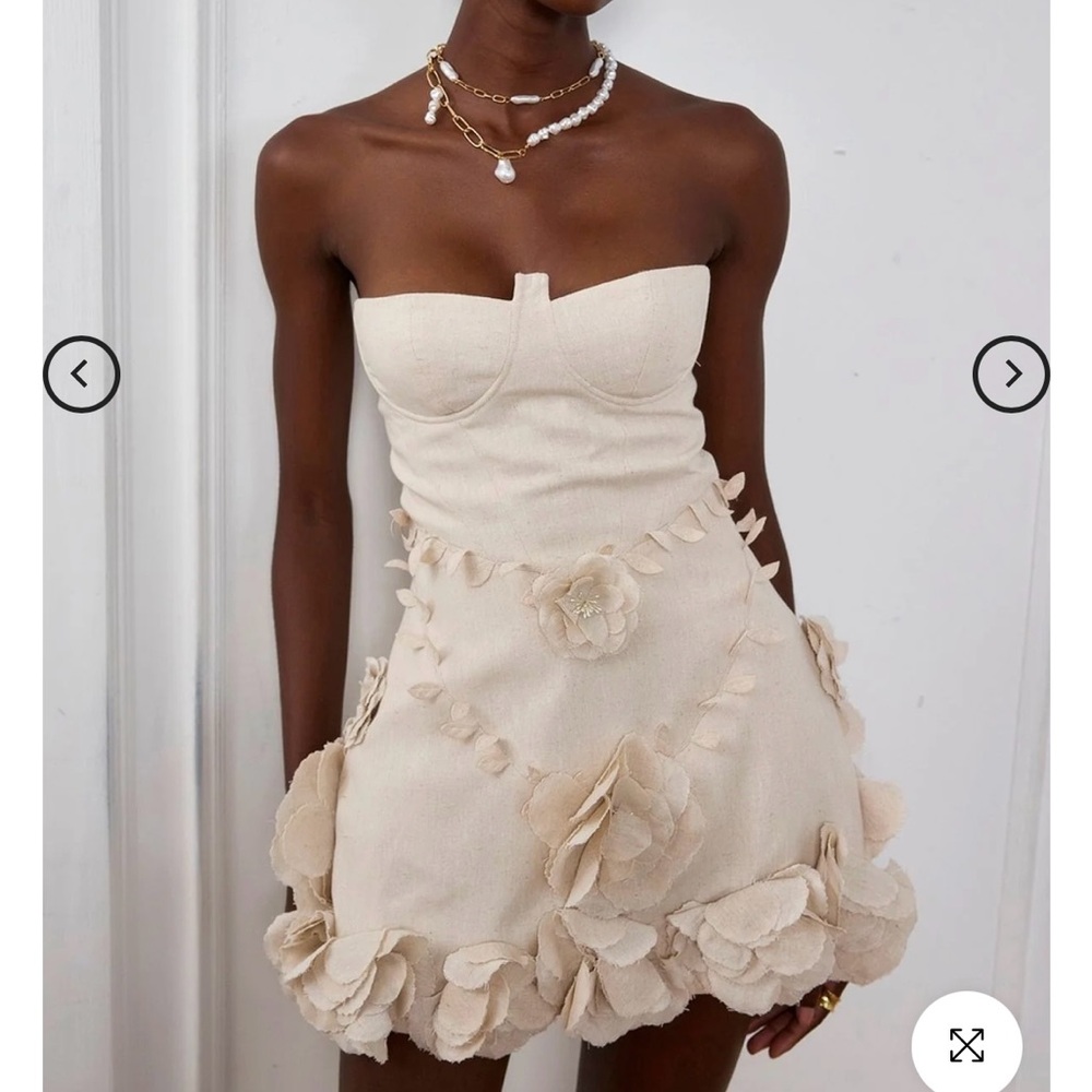 Eleanora corset flower off shoulder mini dress